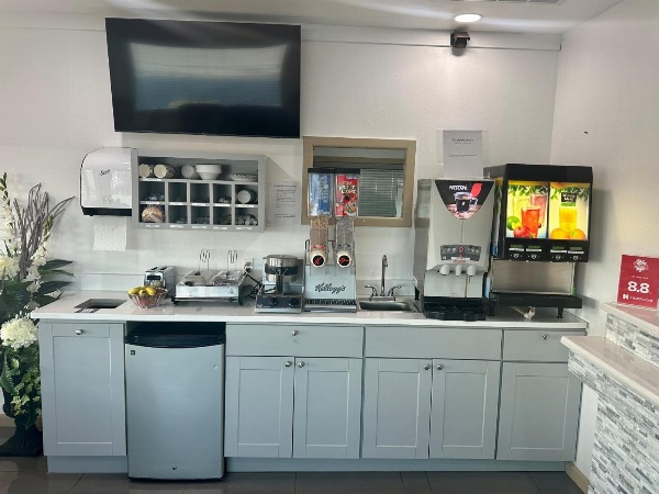 Sun Valley Motel Junction Main image